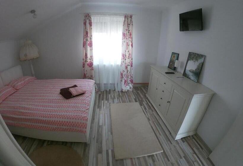 スタンダードルーム, Casa Sannicolau