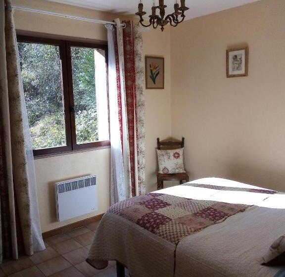 غرفة قياسية مع حمام خارجي, Le Vallon De Bargemon