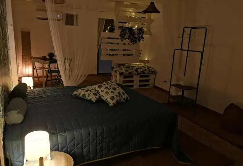 スタンダードトリプルルーム, Room33