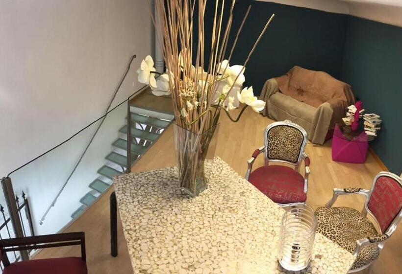 スタンダードシングルルーム, Room33