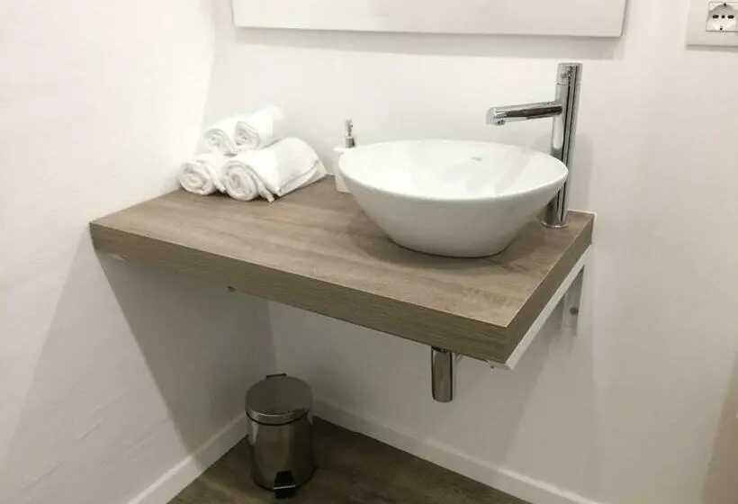 スイート, Castello Errante Bio B&b