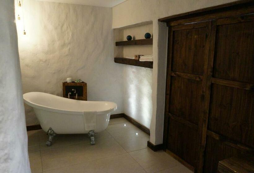 סוויטה דלוקס, Canaria