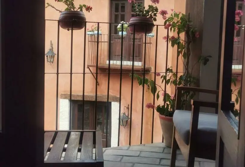 テラス付きスタンダードルーム, Canaria