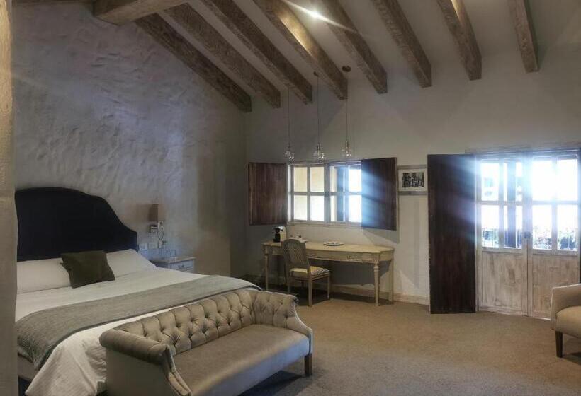 חדר דלוקס, Canaria