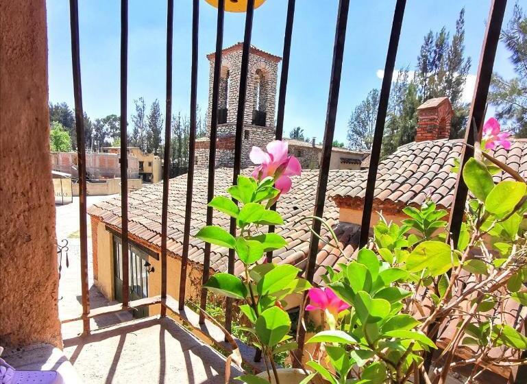 חדר סטנדרט, Canaria