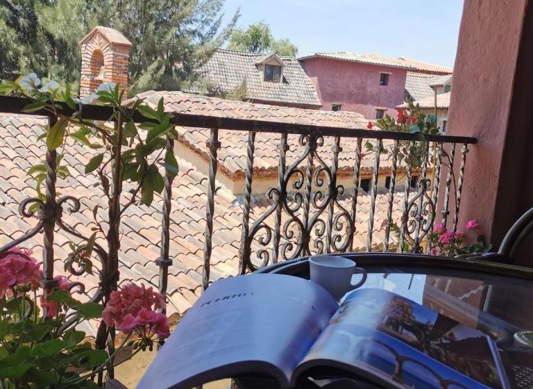 סוויטה עם ג'קוזי, Canaria