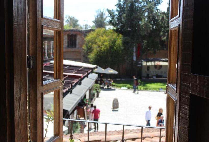 חדר דלוקס, Canaria