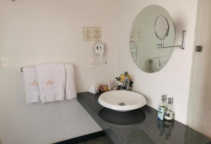 חדר דלוקס, Canaria