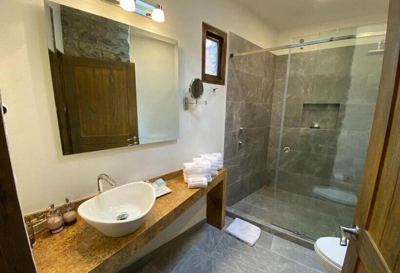 חדר סטנדרט, Canaria