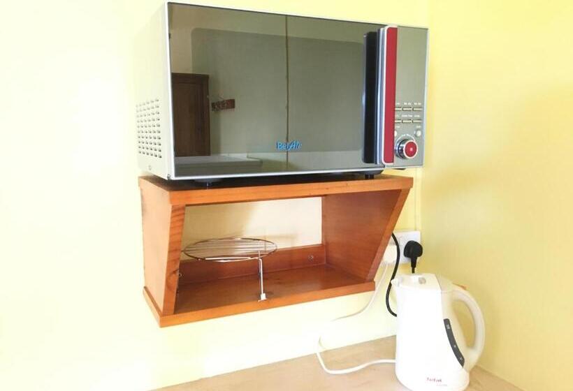 اتاق استاندارد با بالکن, Le Rosier