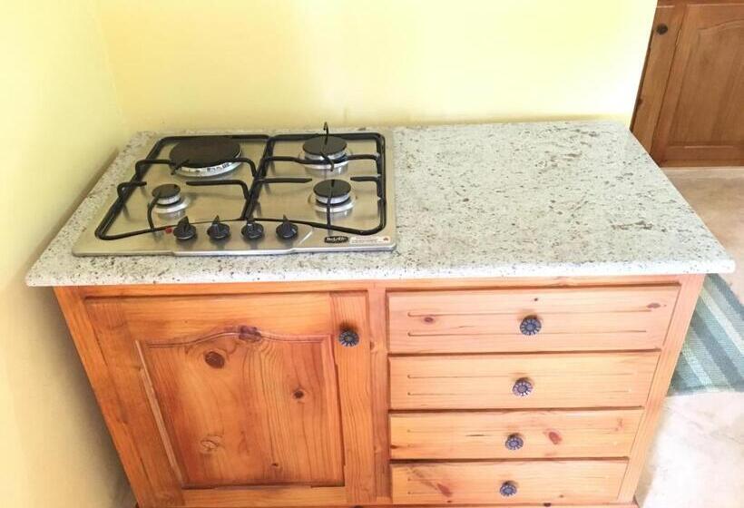 اتاق استاندارد با بالکن, Le Rosier