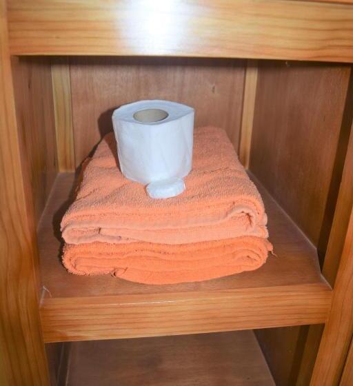 آپارتمان 1 خوابه با چشمانداز دریا, Le Rosier