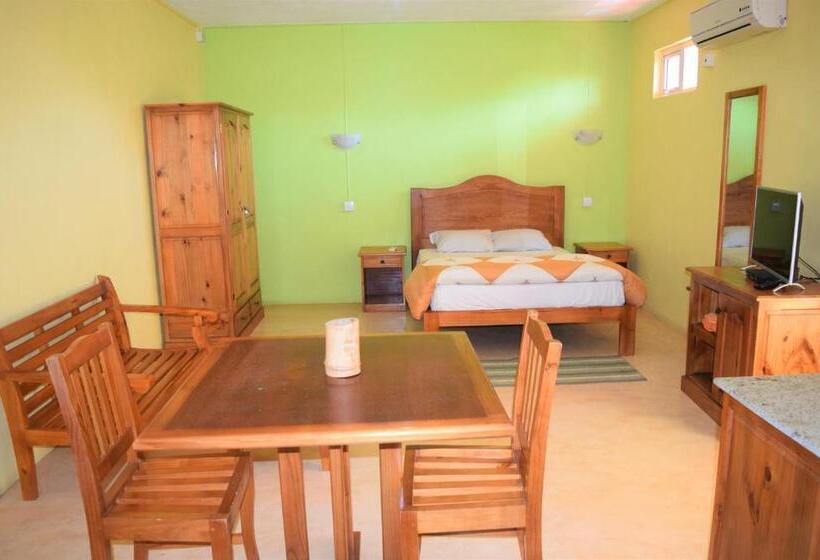 آپارتمان 1 خوابه با چشمانداز دریا, Le Rosier