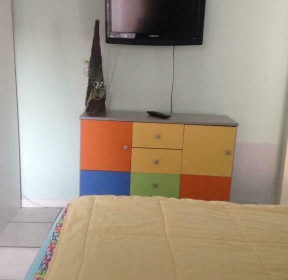 إستوديو ديلوكس, Dormitorium Kaarst Wohnraum Auf Zeit