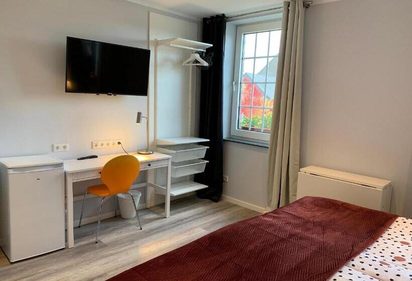 Люкс Deluxe Кровать Кинг, Dormitorium Kaarst Wohnraum Auf Zeit