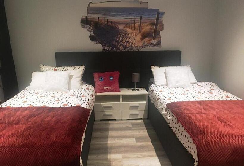 جناح ديلوكس سرير كينج, Dormitorium Kaarst Wohnraum Auf Zeit