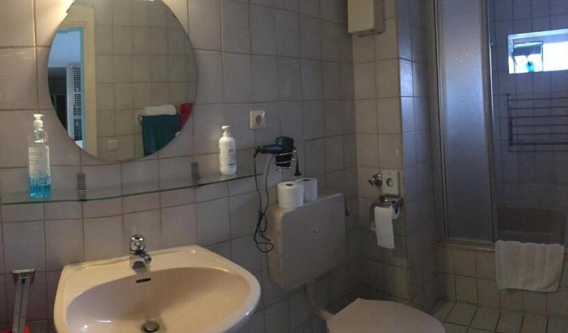 Апартаменты 1 Спальня, Dormitorium Kaarst Wohnraum Auf Zeit