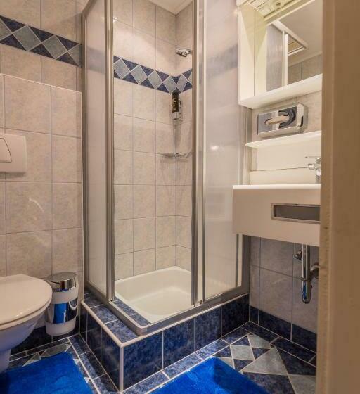 スタンダードルーム, Party Hotel Taverne