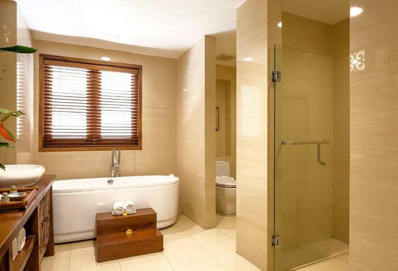 סוויטה עם נוף לעיר, The Grand Hill Resort