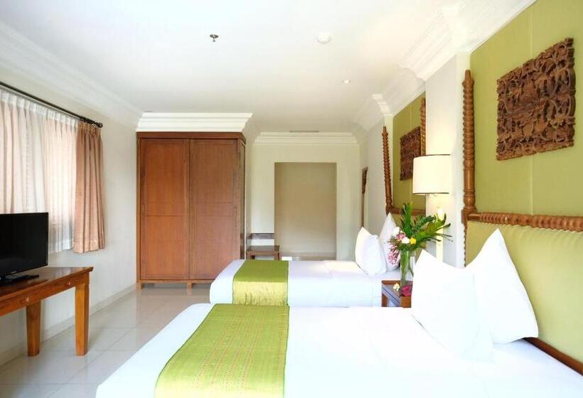 סוויטת ג'וניור נוף הרים, The Grand Hill Resort