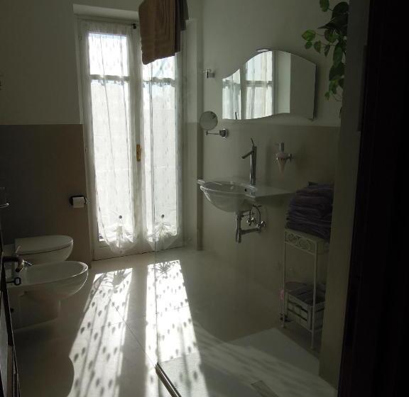 Трехместный Номер Стандарт с Балконом, Cad Teresot