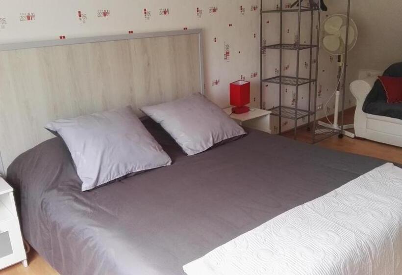 غرفة عائلية, Le Hameau Du Moulin A Vent