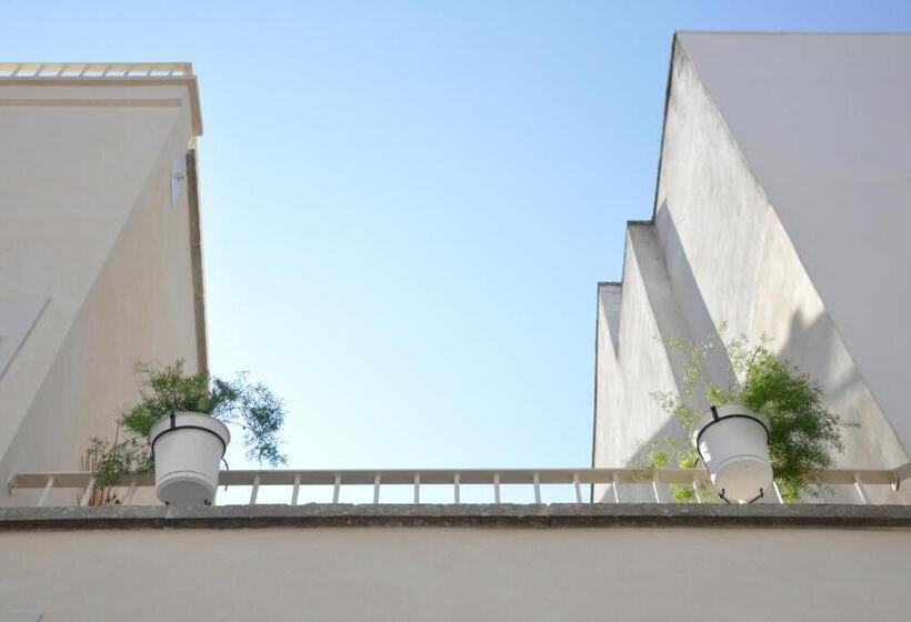 Suite with Terrace, Vico Degli Ebrei   Rooftop Jacuzzi   Self Check In