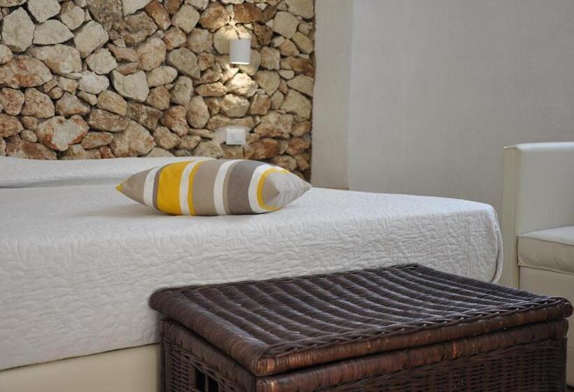 Pokój Deluxe Trzyosobowy, Vico Degli Ebrei   Rooftop Jacuzzi   Self Check In