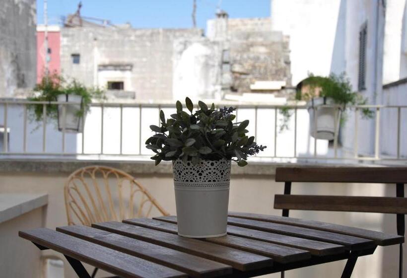 Suite with Terrace, Vico Degli Ebrei   Rooftop Jacuzzi   Self Check In