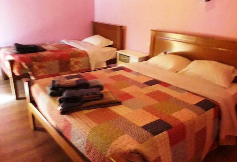 침실 3개 주택, Quinta Da Moagem