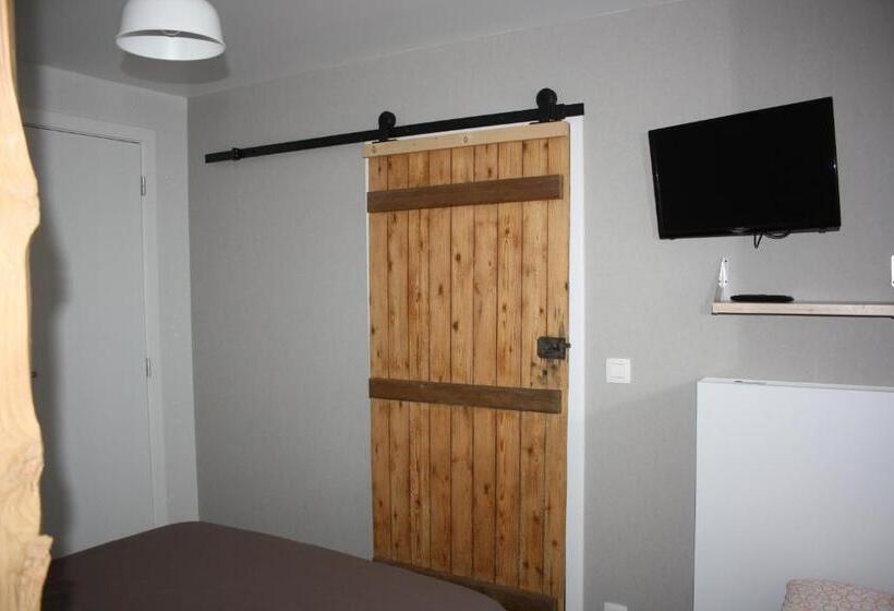 スタンダードシングルルーム, Au Chat Rme Des Blanches Pierres