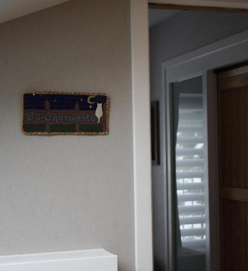 バルコニー付きスタンダードルーム, Au Chat Rme Des Blanches Pierres