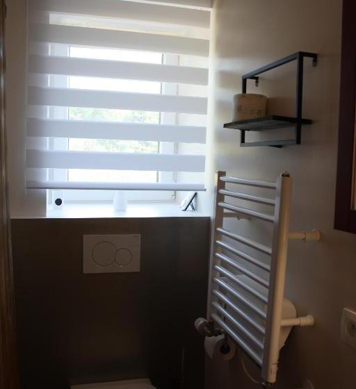 标准间带阳台, Au Chat Rme Des Blanches Pierres