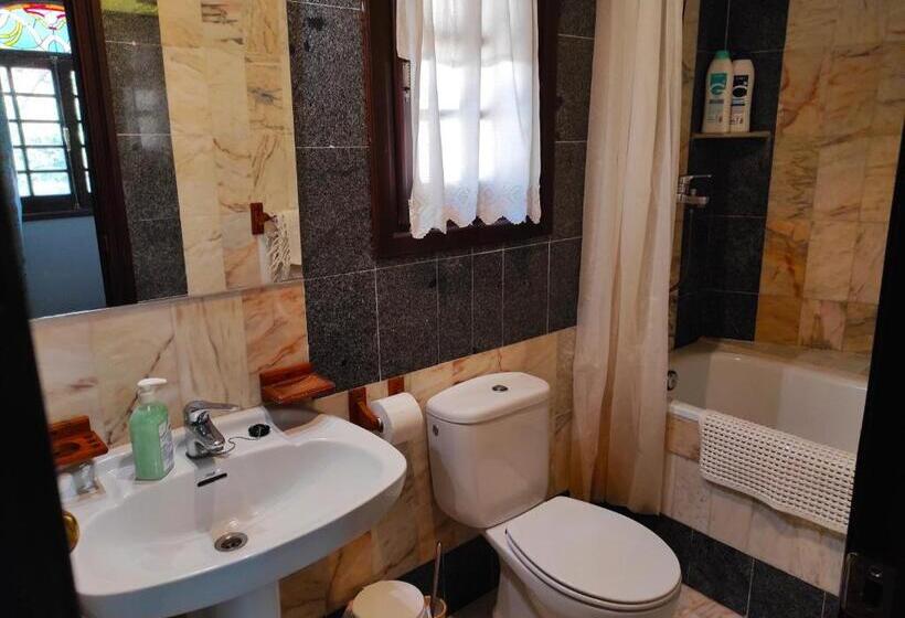 庭の見える１ベッドルームアパートメント, Apartamentos Gaudi Style