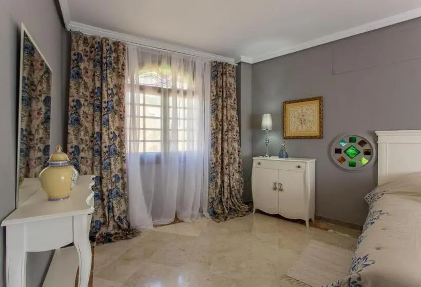 ファミリールーム, Apartamentos Gaudi Style