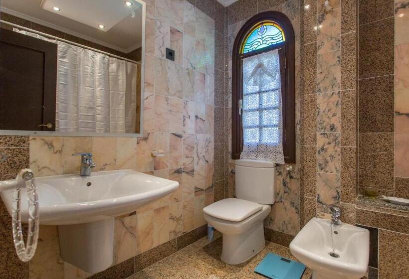 ファミリールーム, Apartamentos Gaudi Style