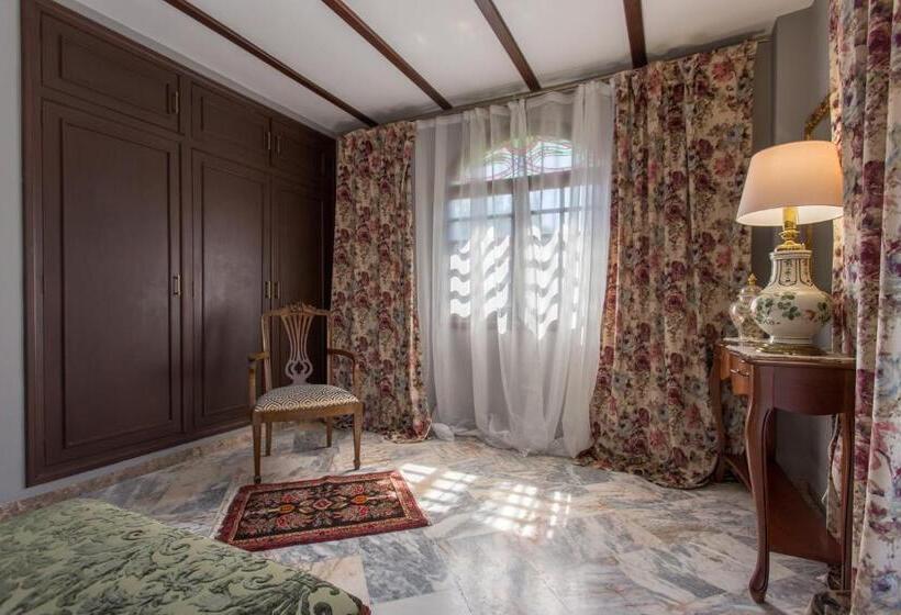 ファミリールーム, Apartamentos Gaudi Style