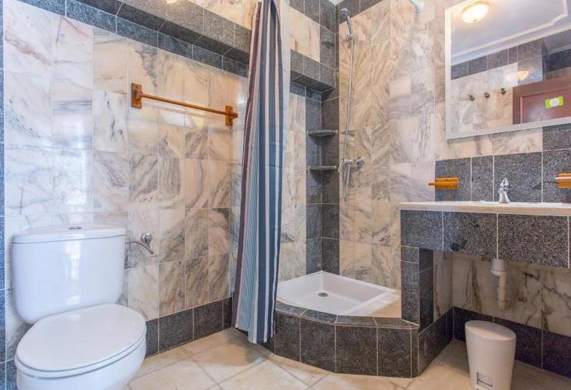 庭の見える１ベッドルームアパートメント, Apartamentos Gaudi Style