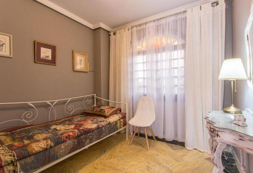 テラス付き１ベッドルームアパートメント, Apartamentos Gaudi Style