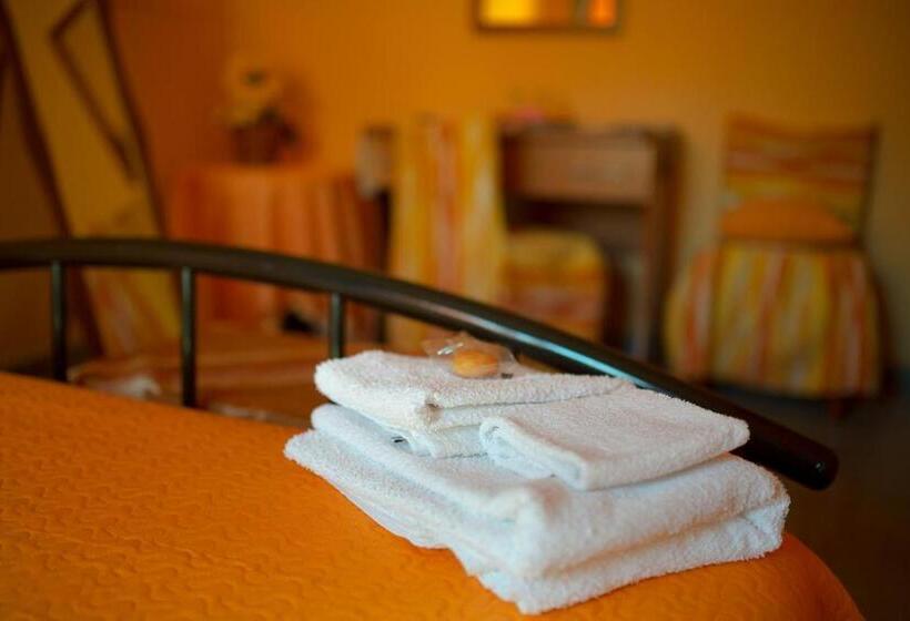 Номер Стандарт, B&b Armonia