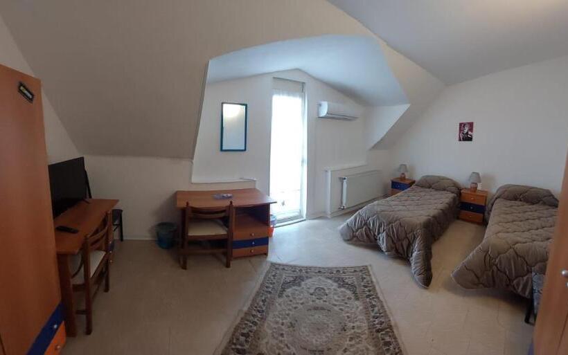 חדר סטנדרט עם מרפסת, B&b Armonia