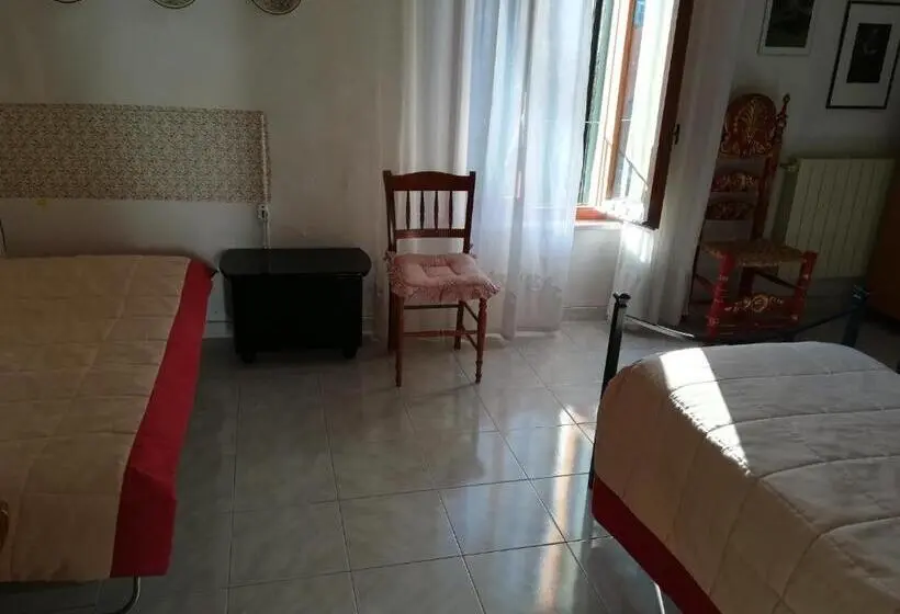 Standard-huone Jaettu Kylpyhuone, La Vecchia Locanda