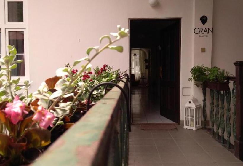 带共用浴室的标准房间, Gran Hostel