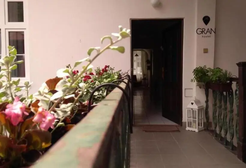 バス共有のスタンダードルーム, Gran Hostel