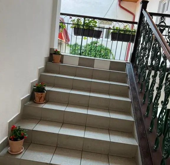 バス共有のスタンダードルーム, Gran Hostel