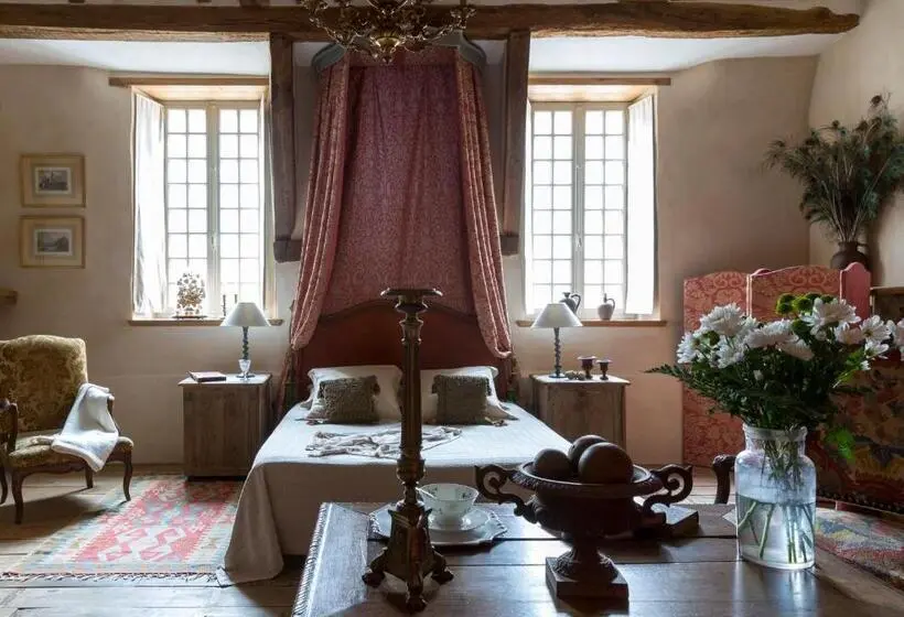 スタンダードルーム, Hôtel Tanquerey De La Rochaisière