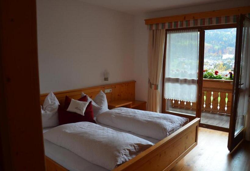 １ベッドルームアパートメント, Falkenau