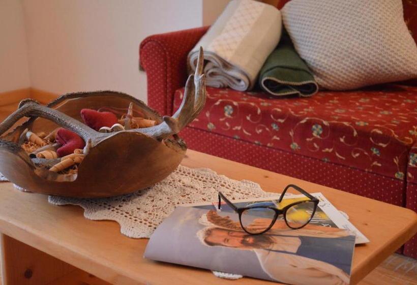 １ベッドルームアパートメント, Falkenau