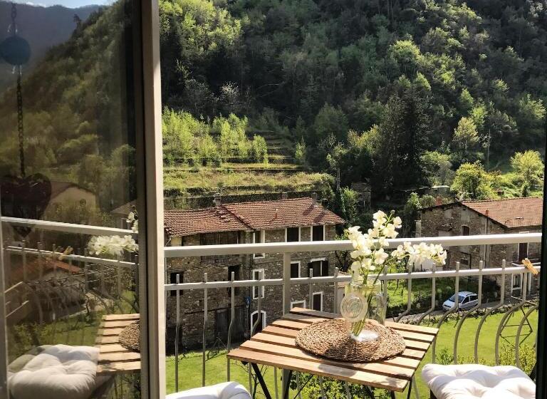 标准间带阳台, La Paramira