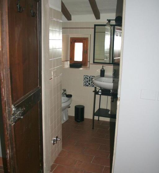 סוויטת ג'וניור, Lo Sghimbescio